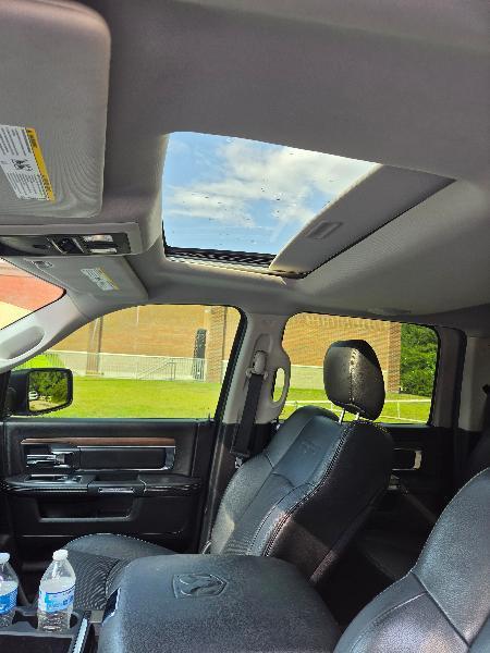 RAM 1500 Laramie Crew Cab SWB 4WD 2014