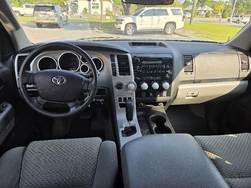 Toyota Tundra SR5 Double Cab 5.7L 4WD 2008