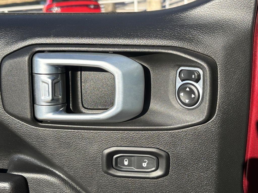 Jeep Wrangler Unlimited Willys Sport 2021