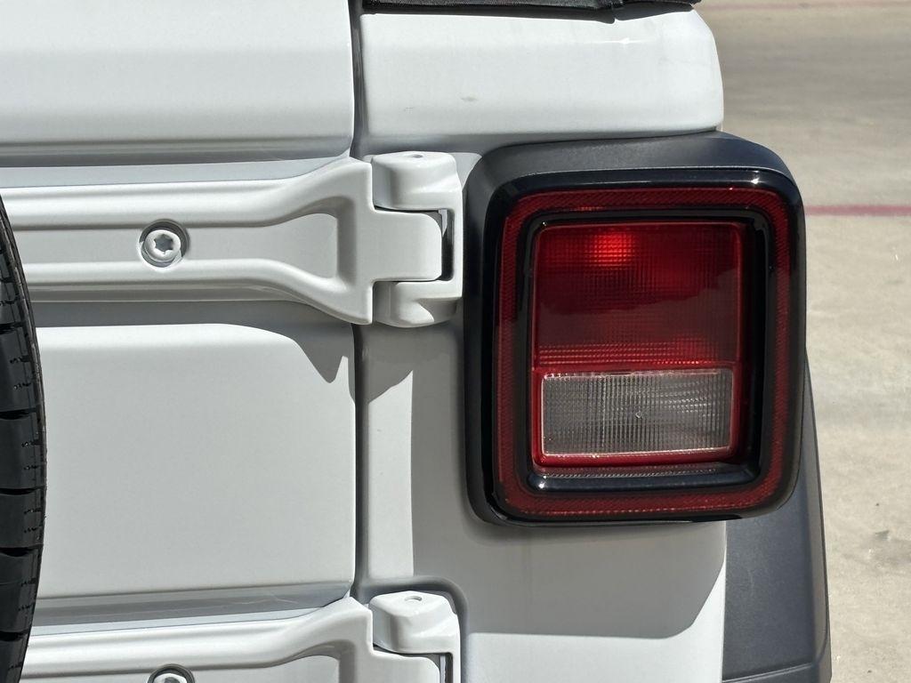 Jeep Wrangler Sport 2026