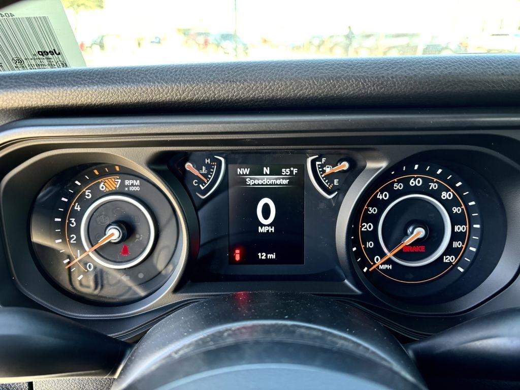 Jeep Wrangler Sport 2026