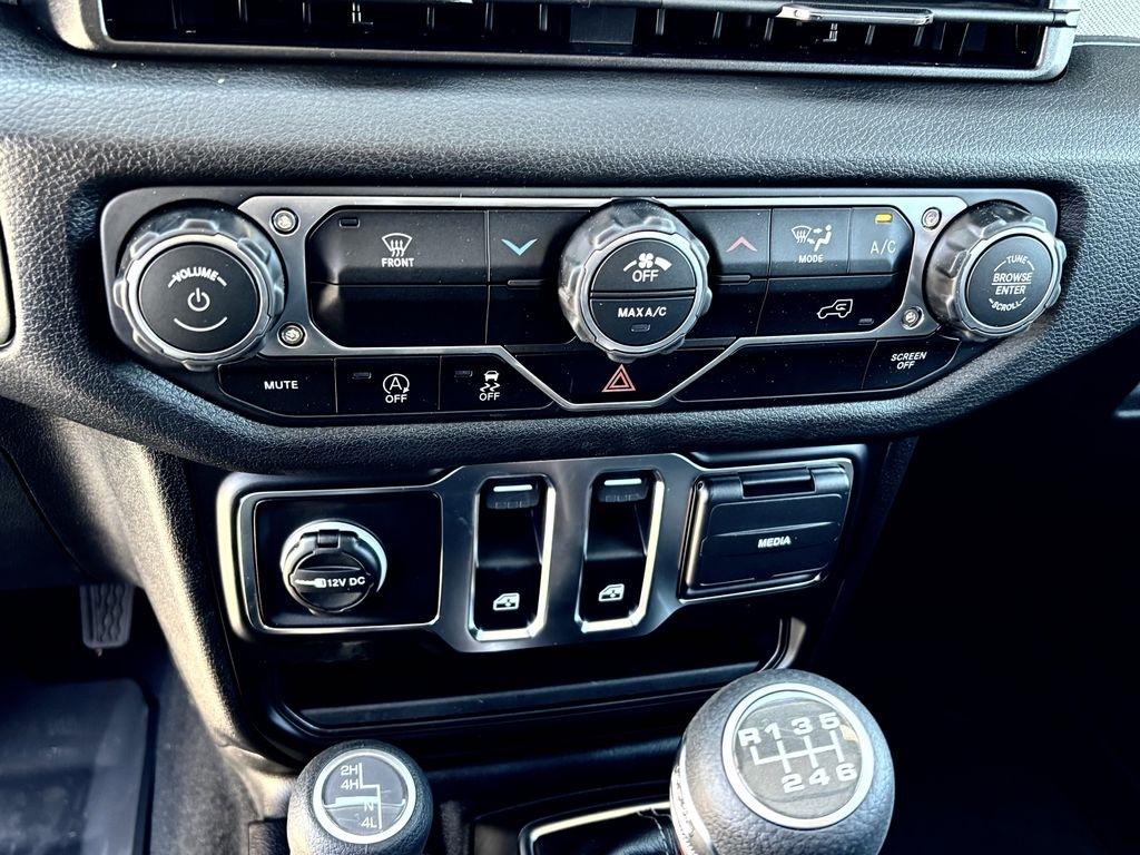 Jeep Wrangler Sport 2026