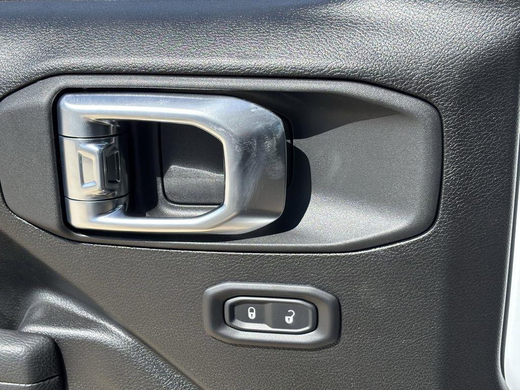 Jeep Wrangler Sport 2026