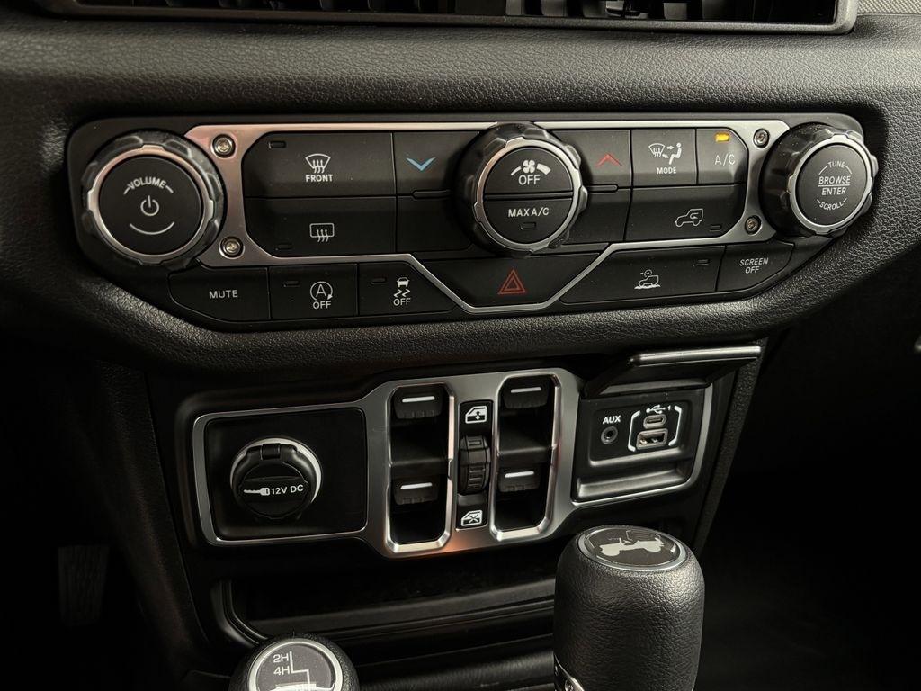 Jeep Wrangler Sport 2026