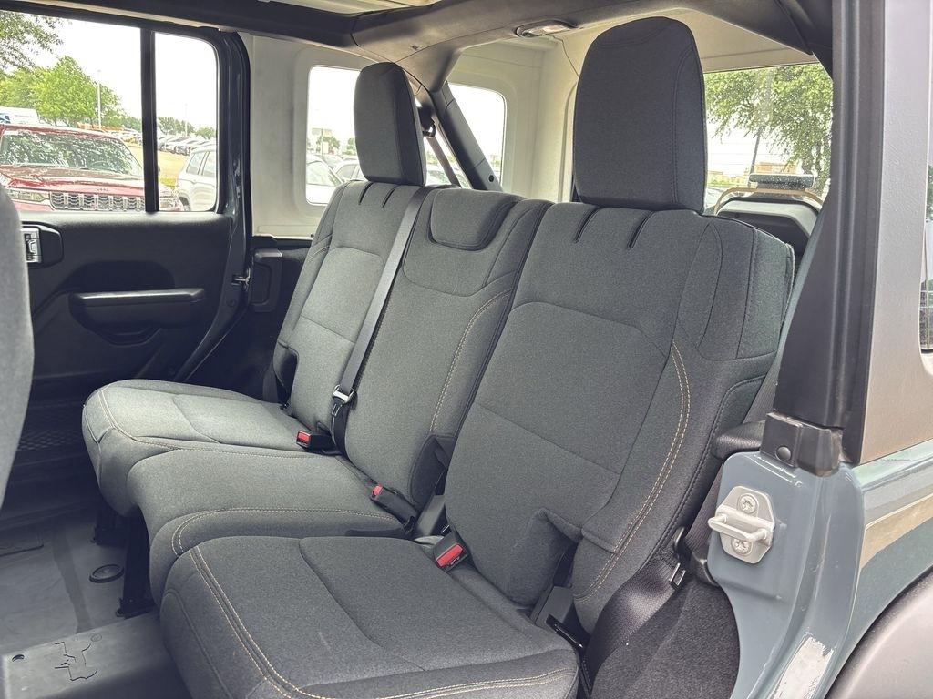 Jeep Wrangler Sport 2026