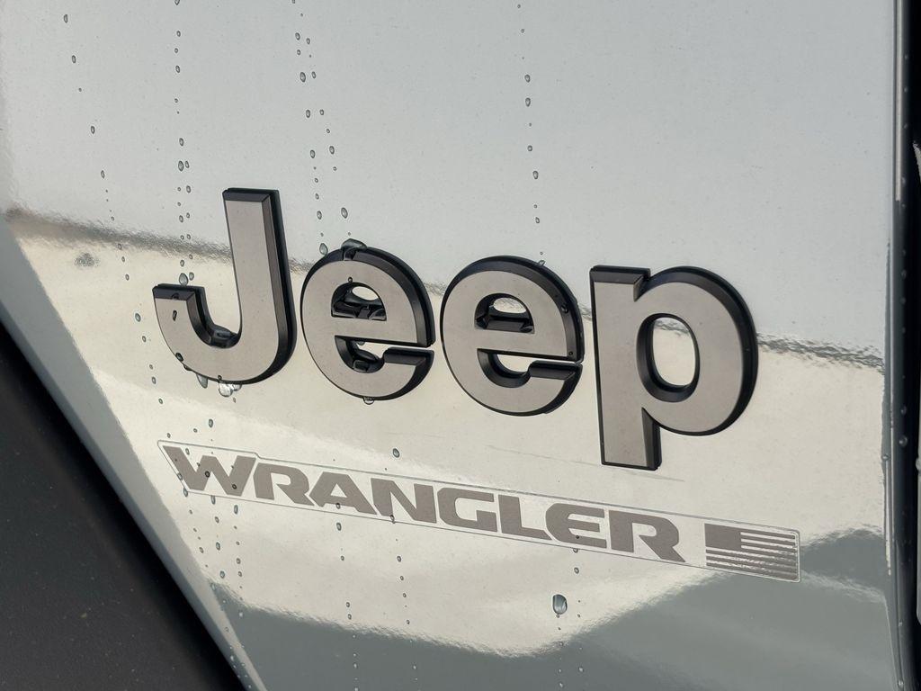 Jeep Wrangler Sport 2026