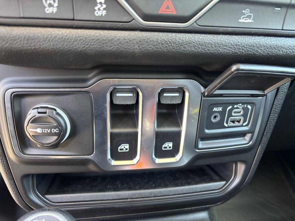 Jeep Wrangler Sport 2026