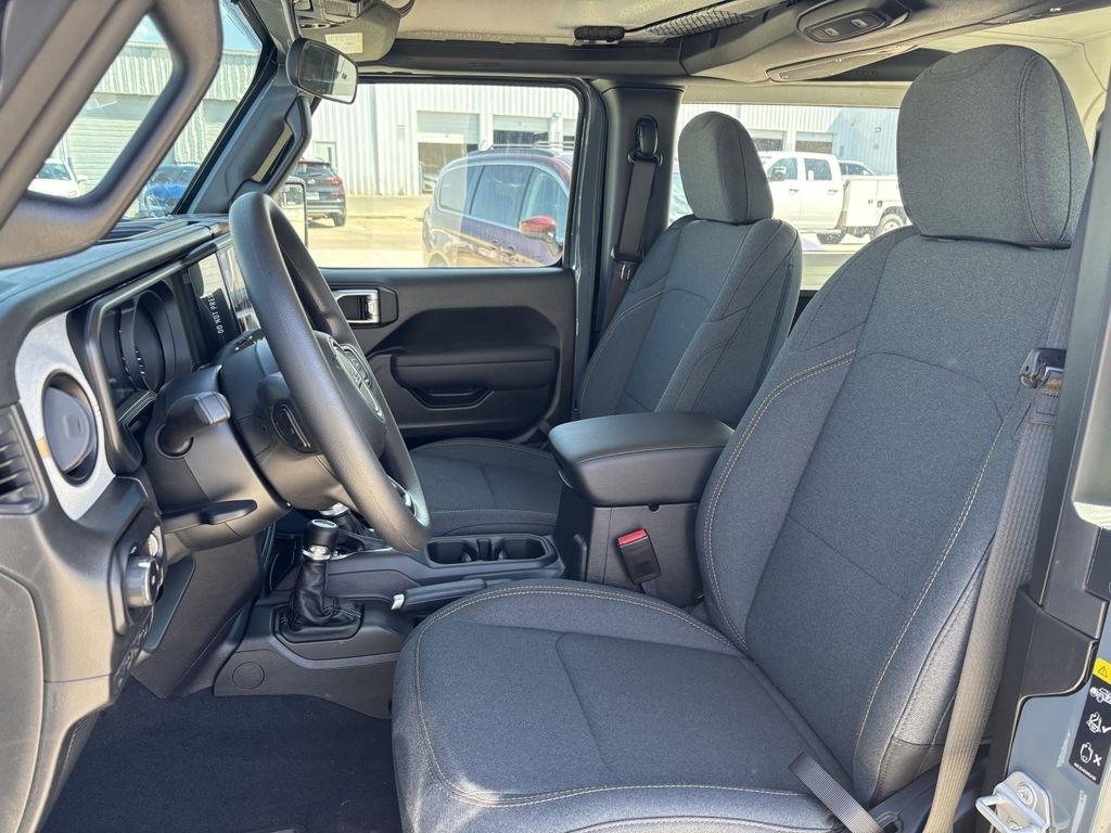 Jeep Wrangler Sport 2026