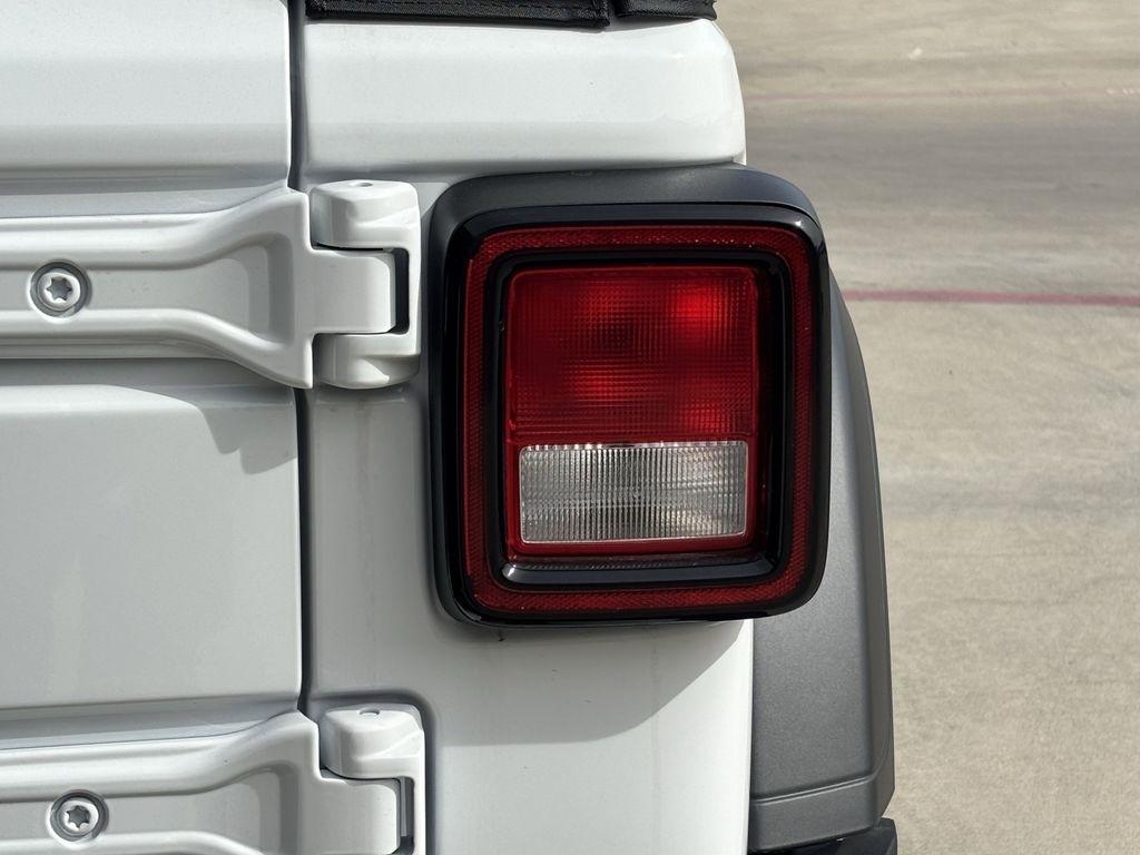 Jeep Wrangler Sport 2026