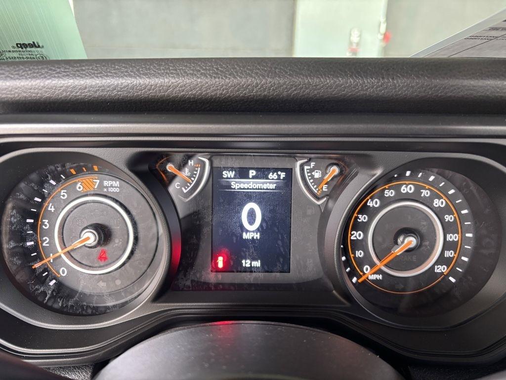 Jeep Wrangler Sport 2026