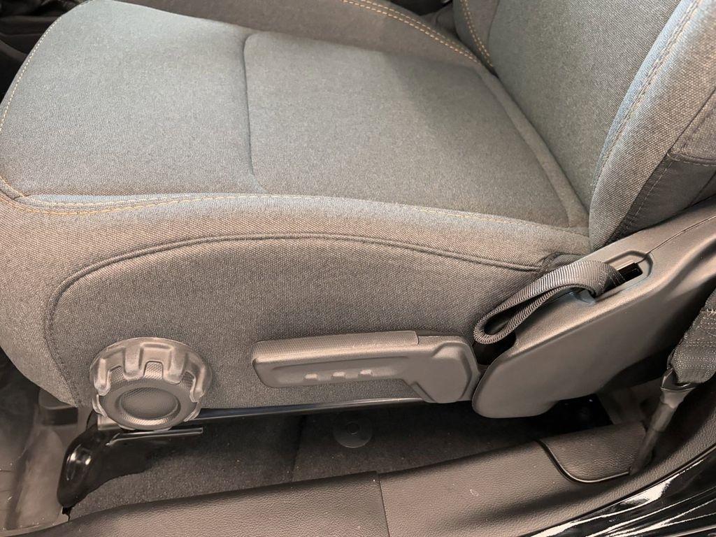 Jeep Wrangler Sport 2024