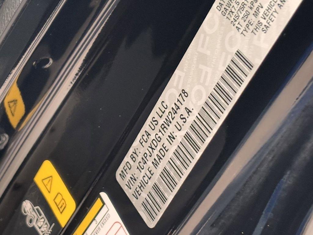 Jeep Wrangler Sport 2024