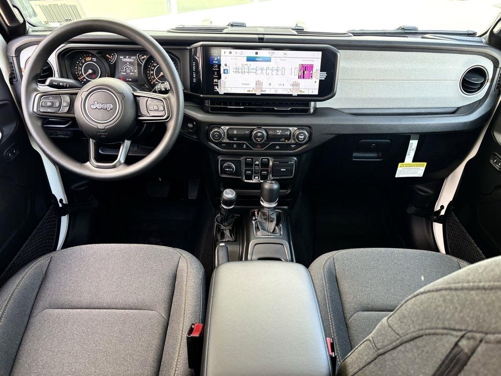 Jeep Wrangler Sport 2026