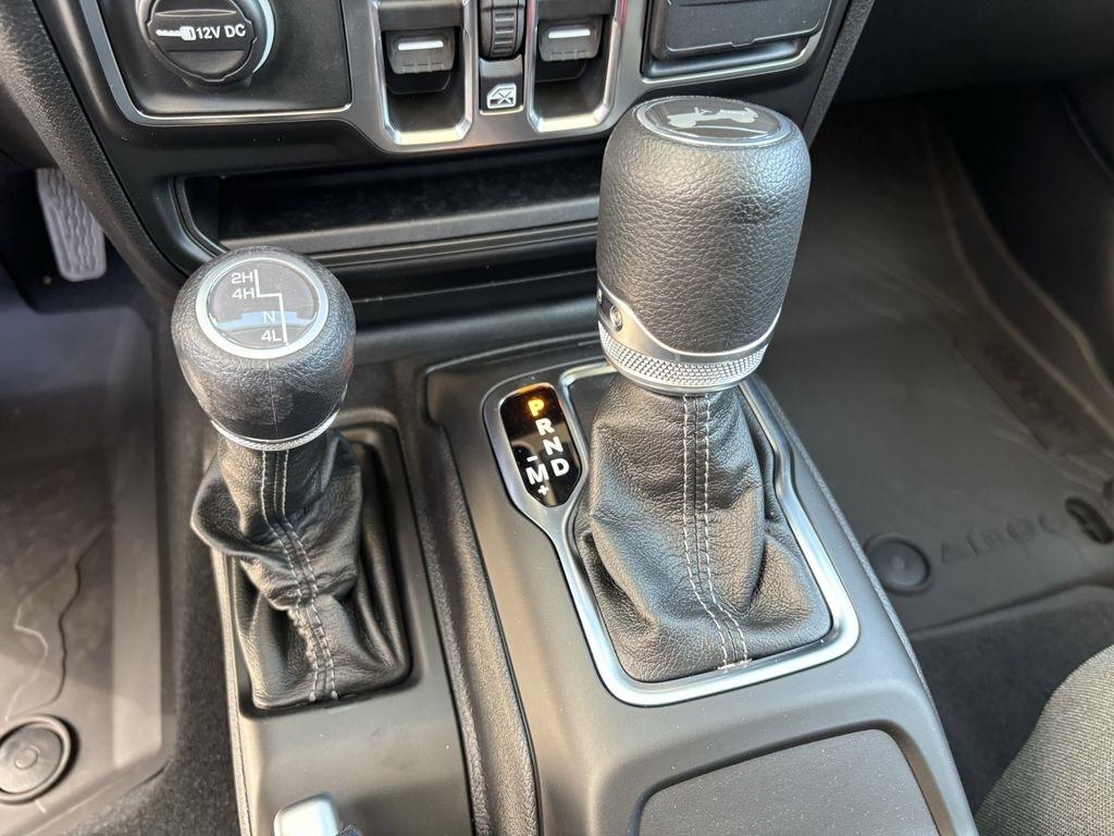 Jeep Wrangler Sport 2026