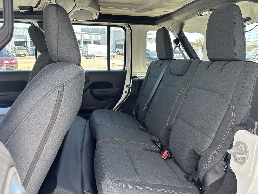 Jeep Wrangler Sport 2026