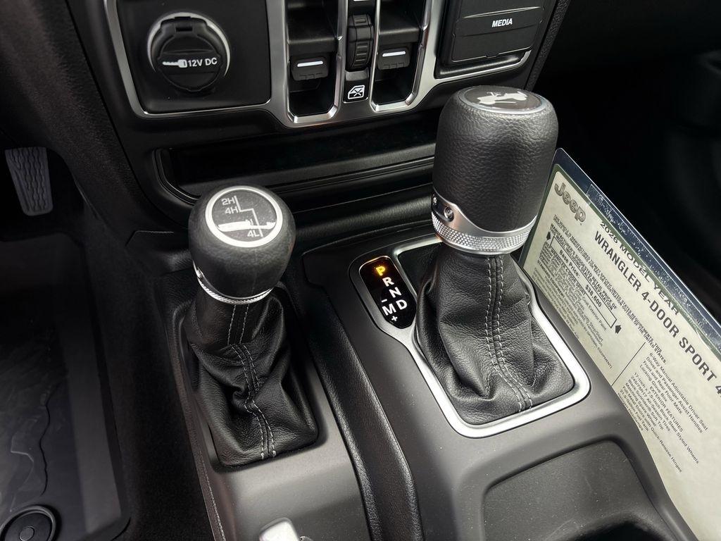 Jeep Wrangler Sport 2026