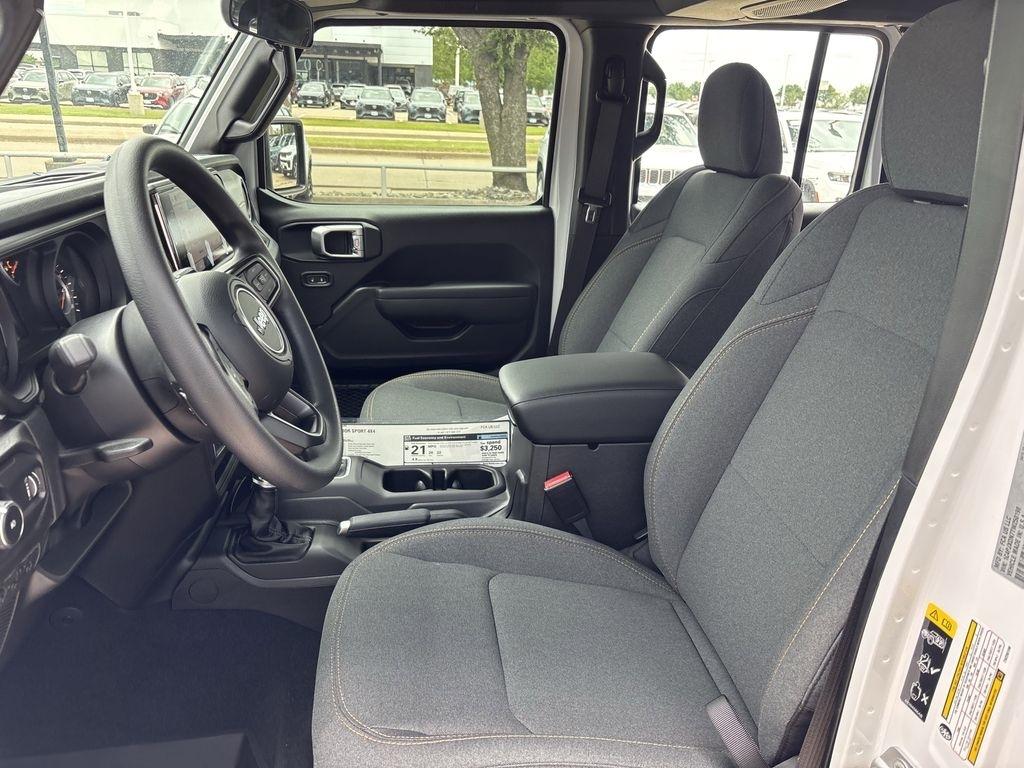 Jeep Wrangler Sport 2026
