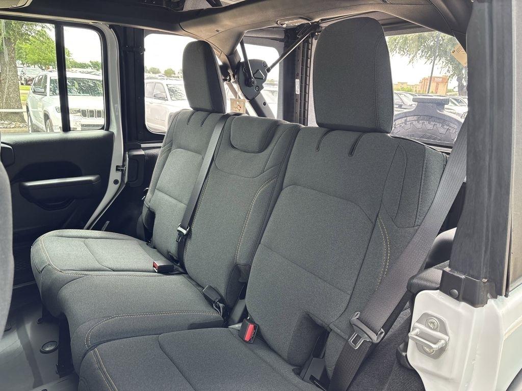 Jeep Wrangler Sport 2026