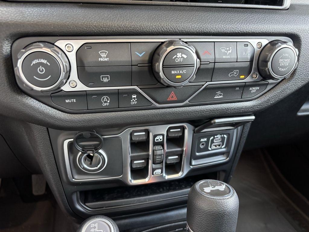 Jeep Wrangler Sport 2026
