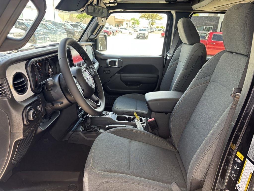 Jeep Wrangler Sport 2026