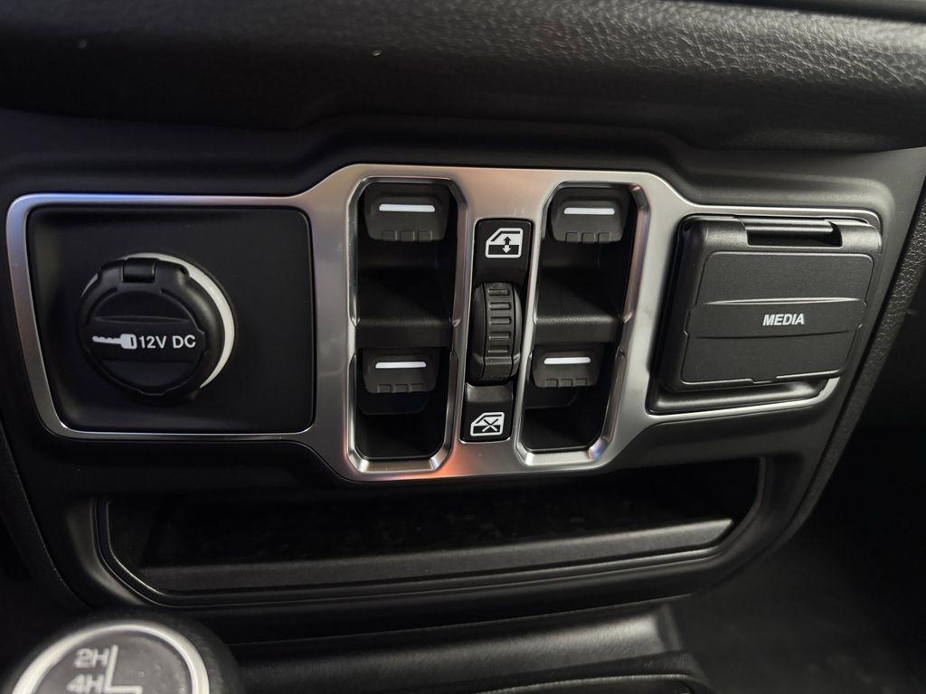 Jeep Wrangler Sport 2026