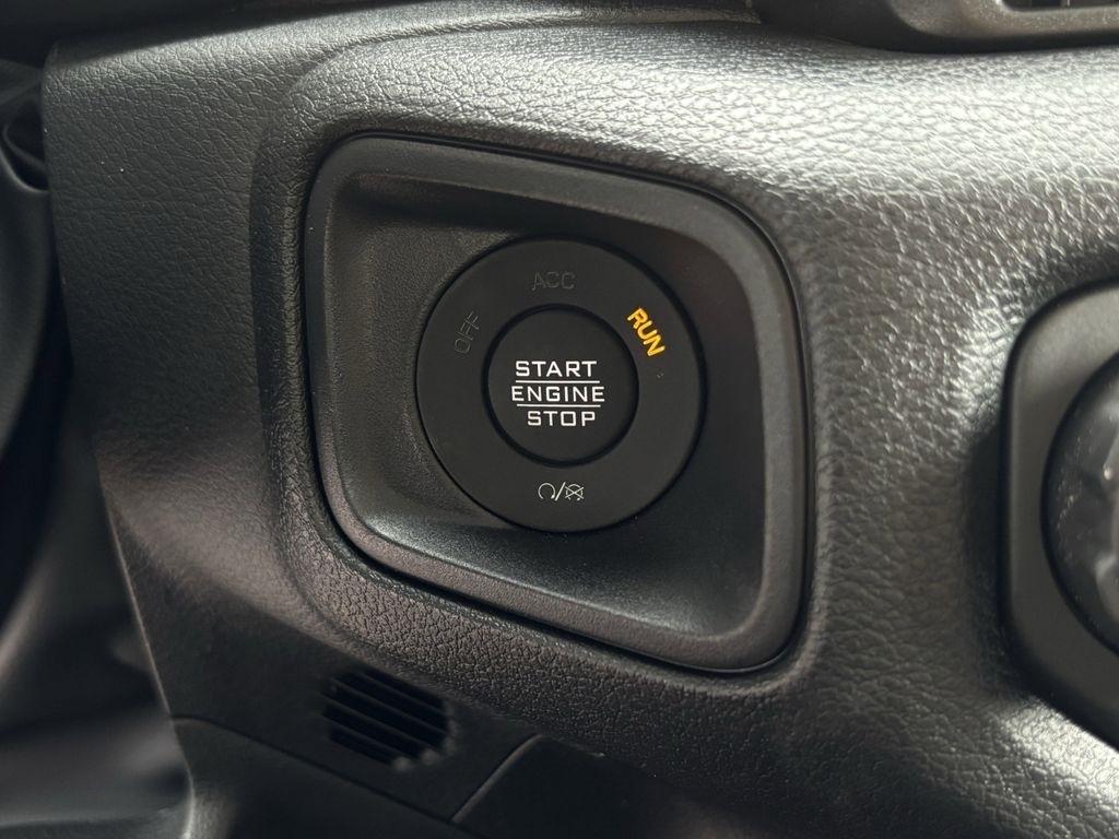 Jeep Wrangler Sport 2026