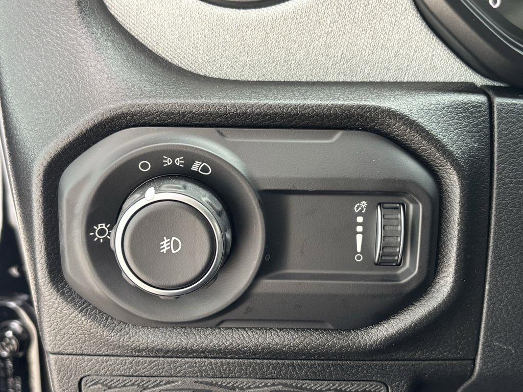 Jeep Wrangler Sport 2026