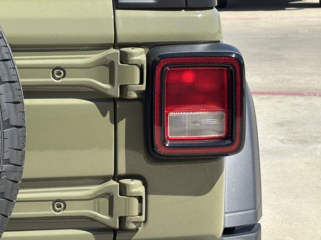 Jeep Wrangler Sport 2026