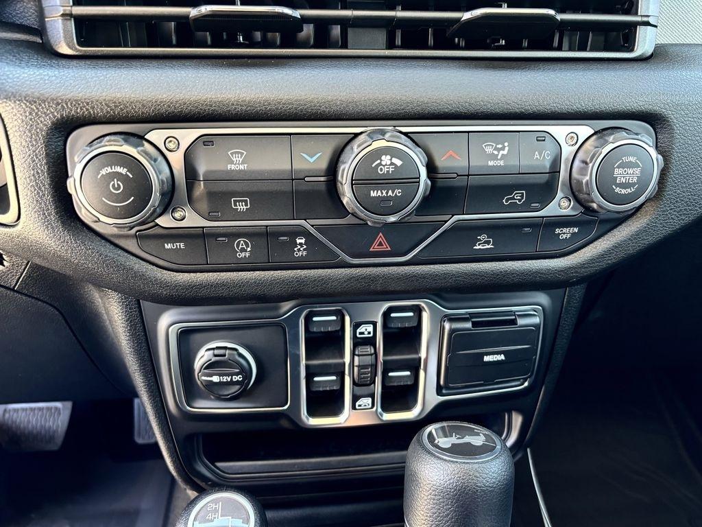 Jeep Wrangler Sport 2026