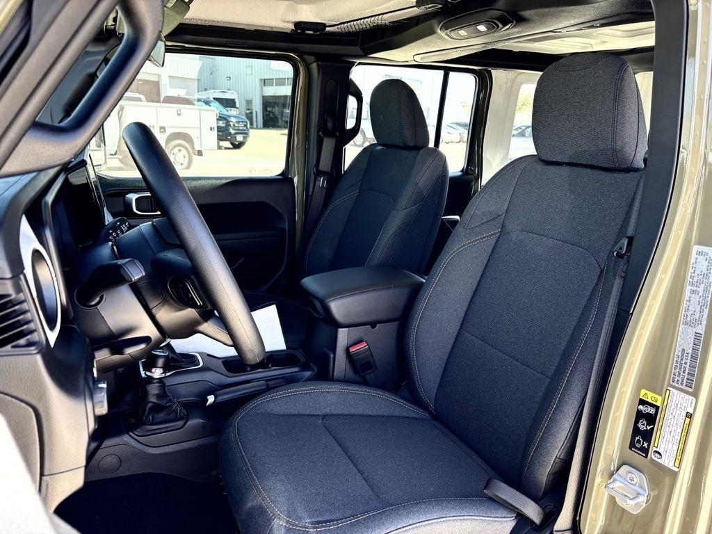 Jeep Wrangler Sport 2026