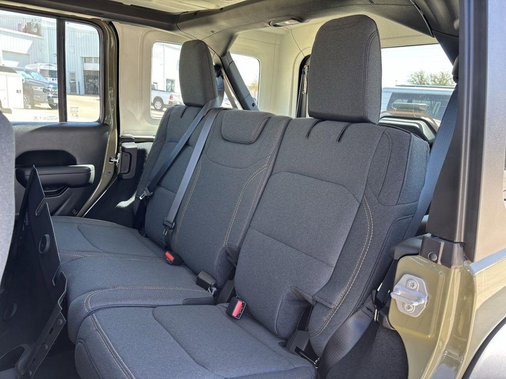 Jeep Wrangler Sport 2026