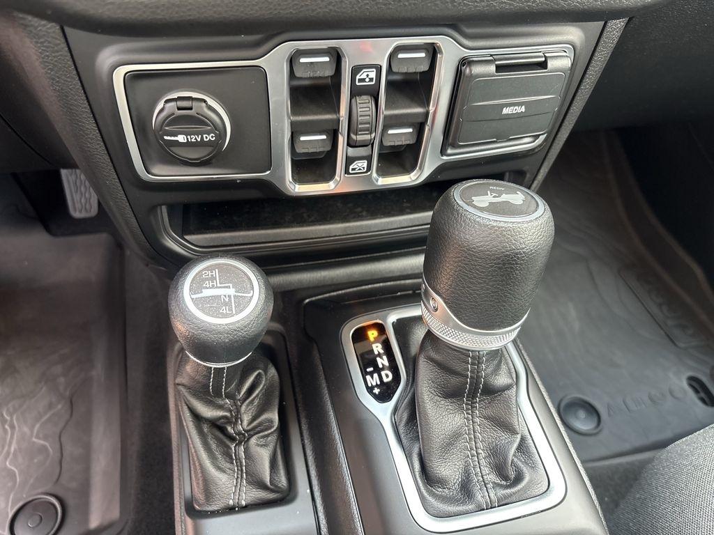 Jeep Wrangler Sport 2026