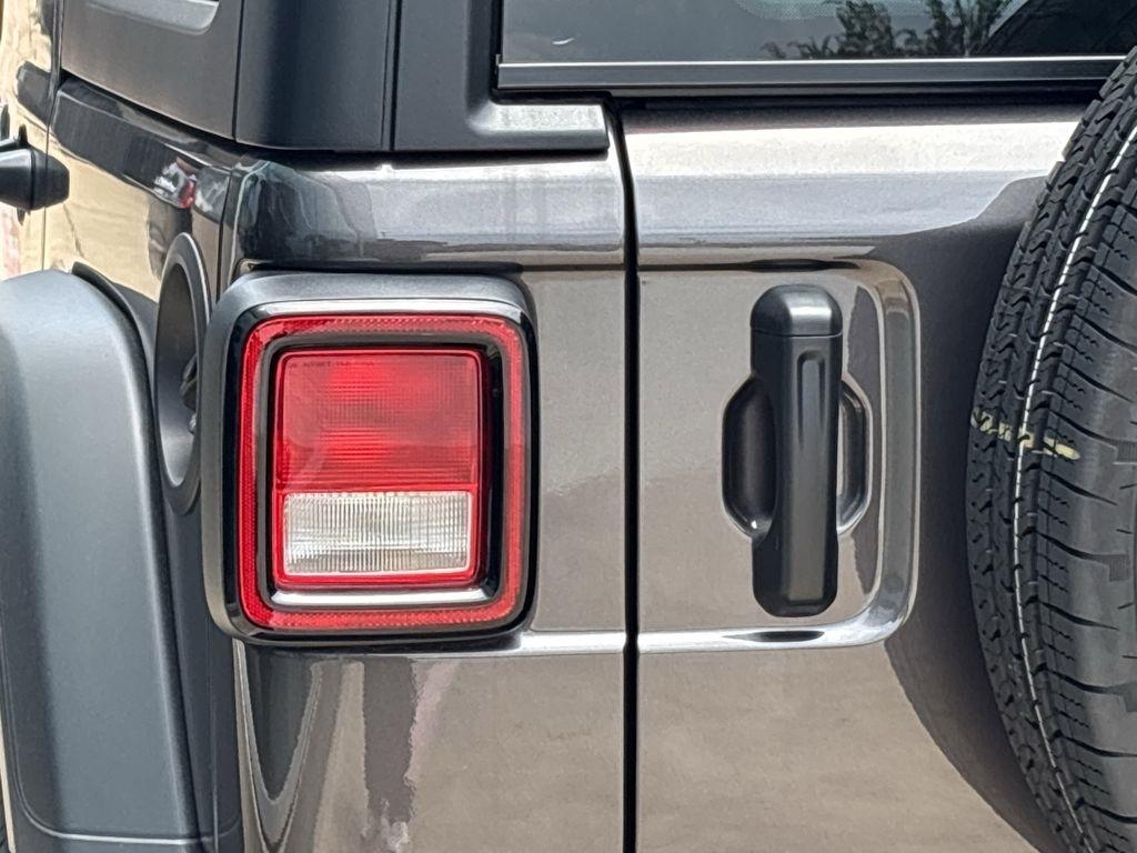 Jeep Wrangler Sport 2026