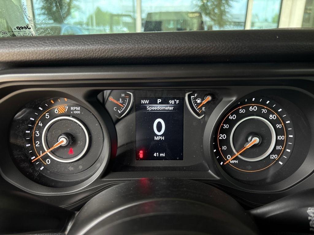 Jeep Wrangler Sport 2026