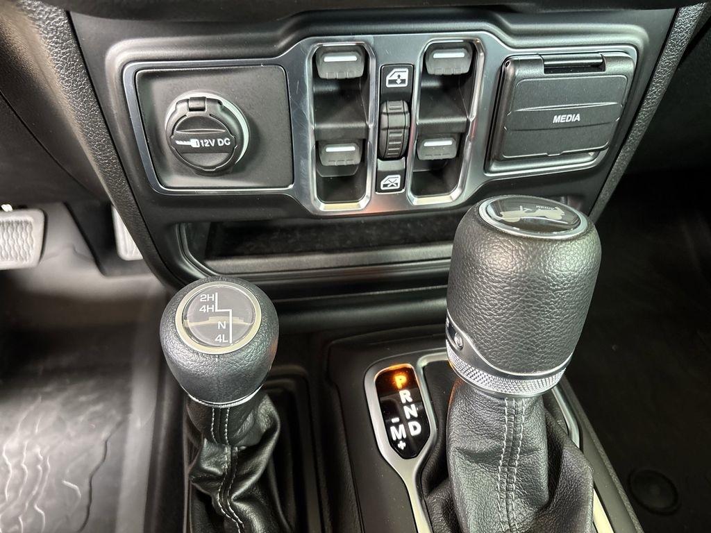 Jeep Wrangler Sport 2026