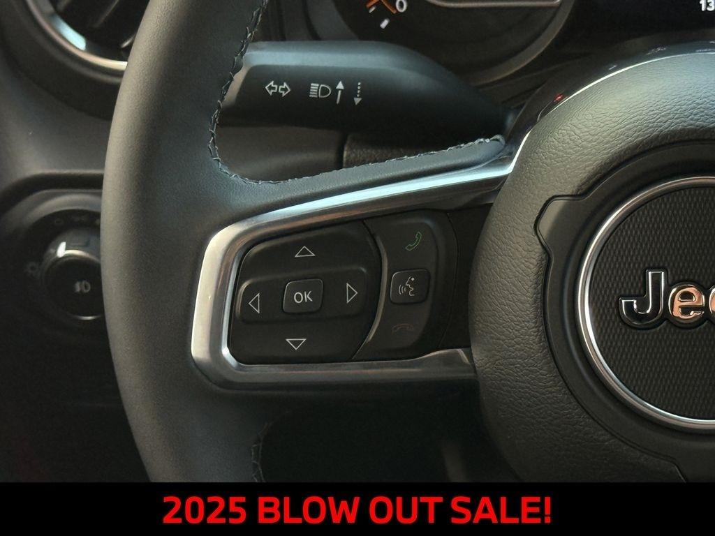 Jeep Wrangler Sahara 2025