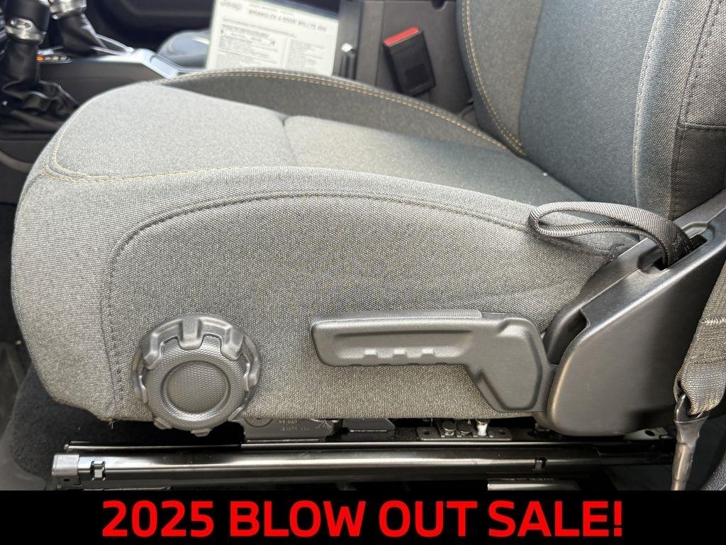 Jeep Wrangler Sport 2025