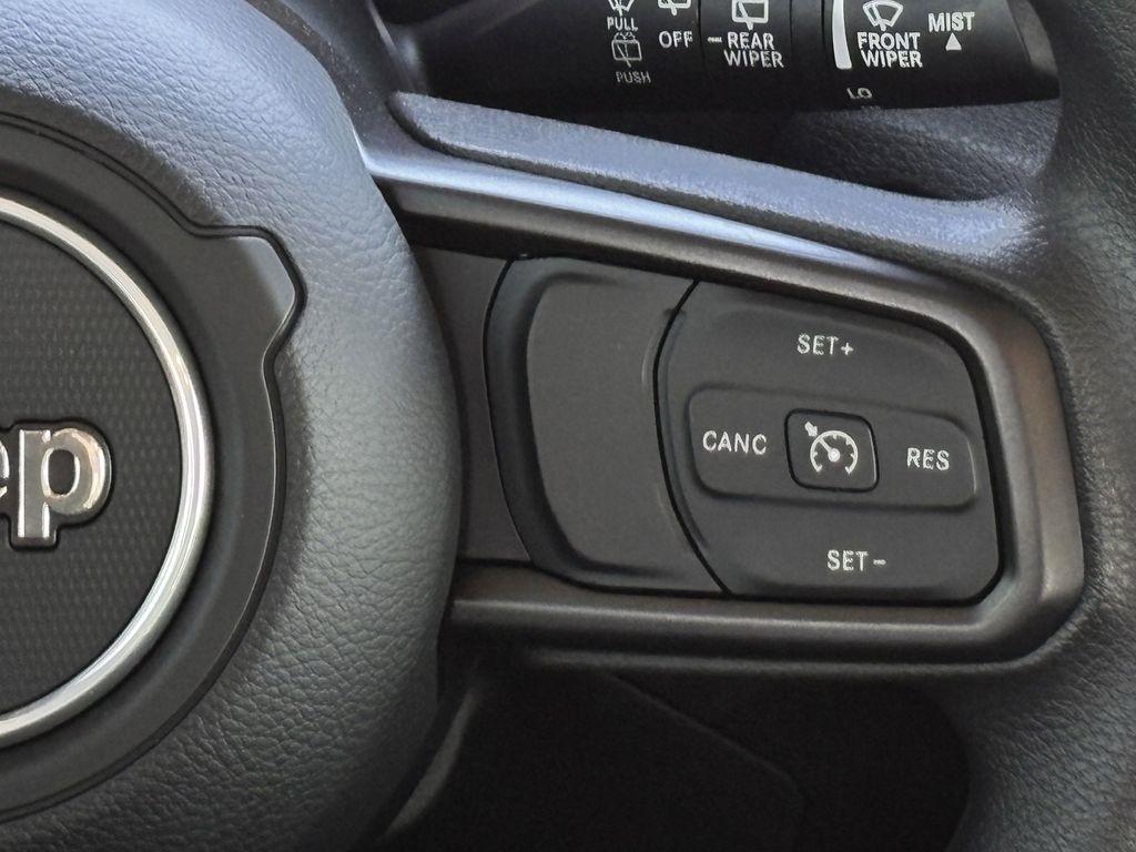 Jeep Wrangler Sport 2025