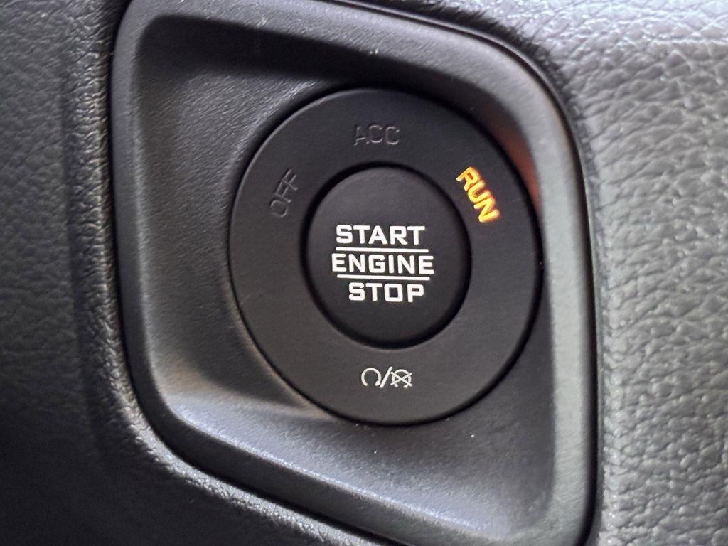 Jeep Wrangler Sport 2025