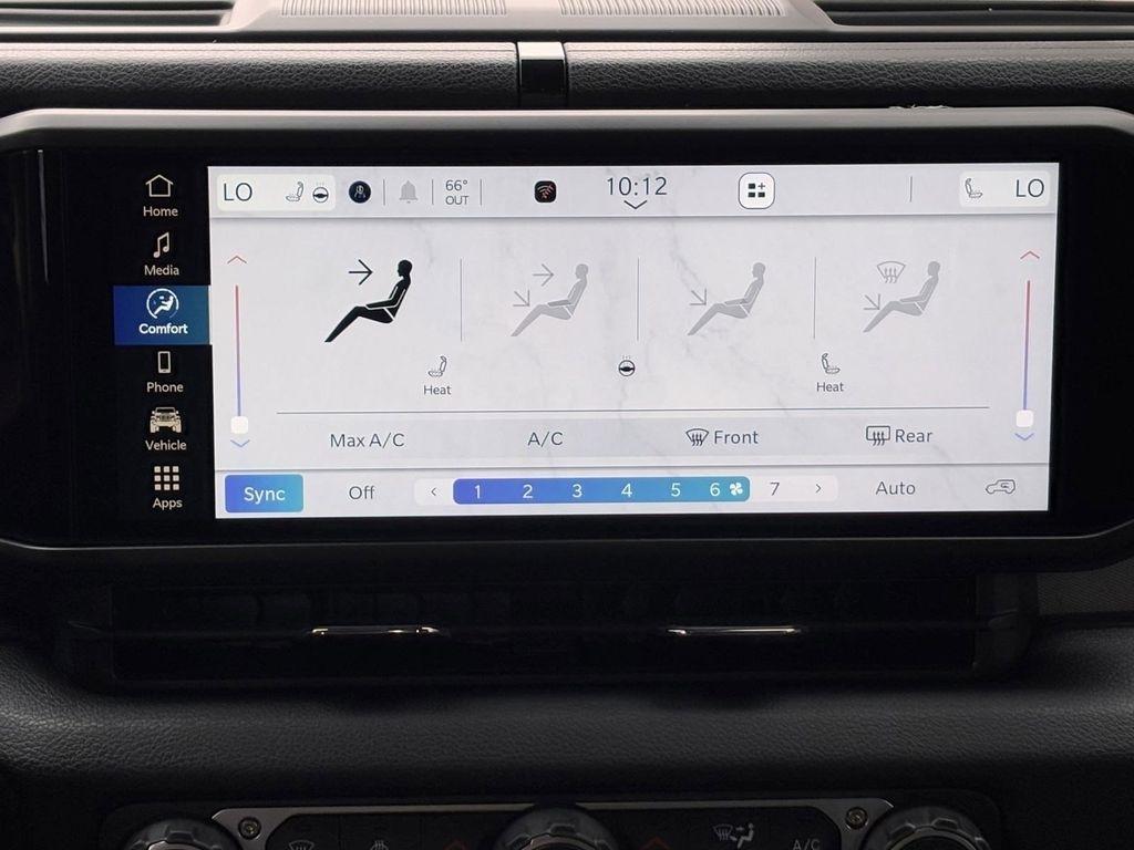 Jeep Wrangler Sport 2025