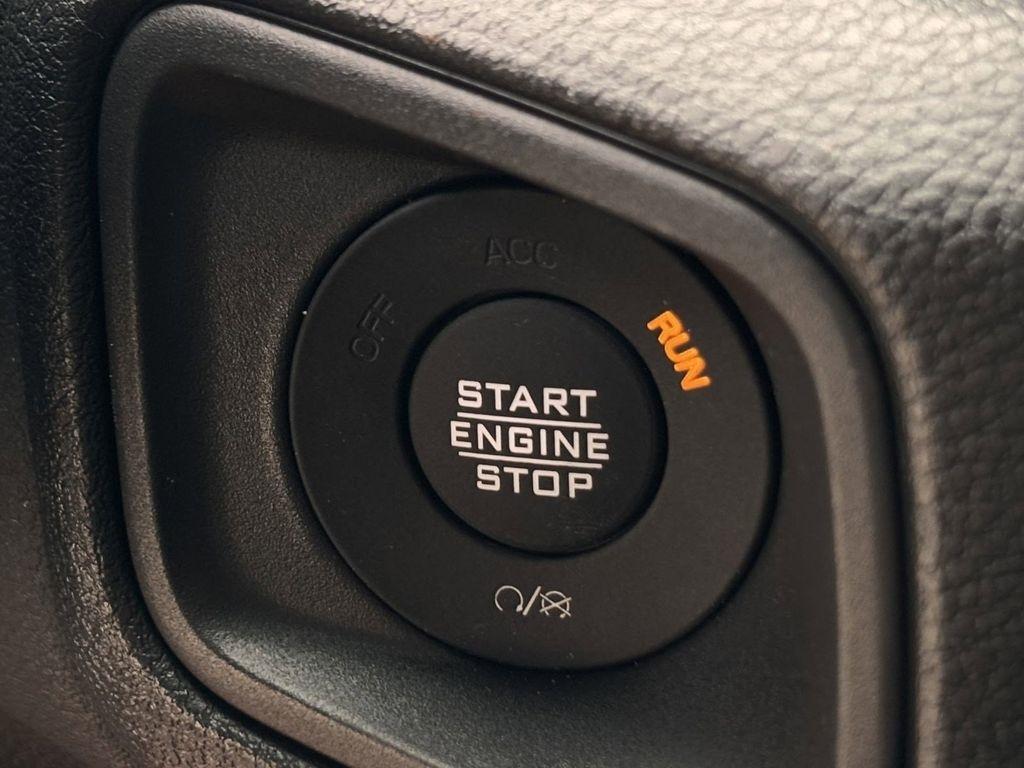 Jeep Wrangler Sport 2025