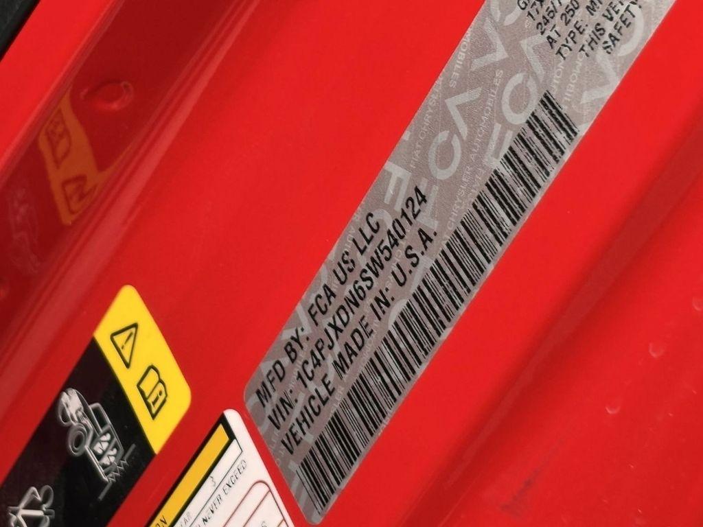 Jeep Wrangler Sport 2025