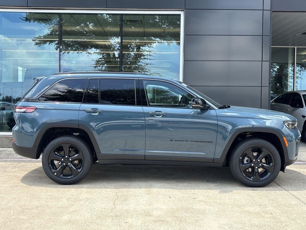 Jeep Grand Cherokee Limited 4WD 2026