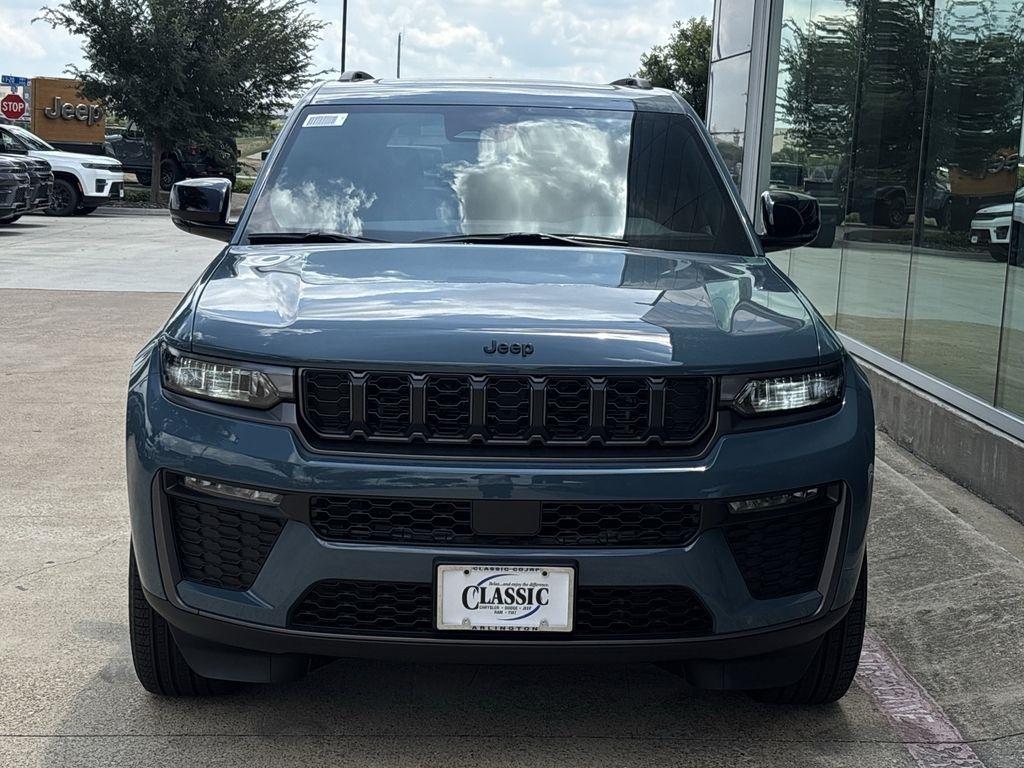 Jeep Grand Cherokee Limited 4WD 2026
