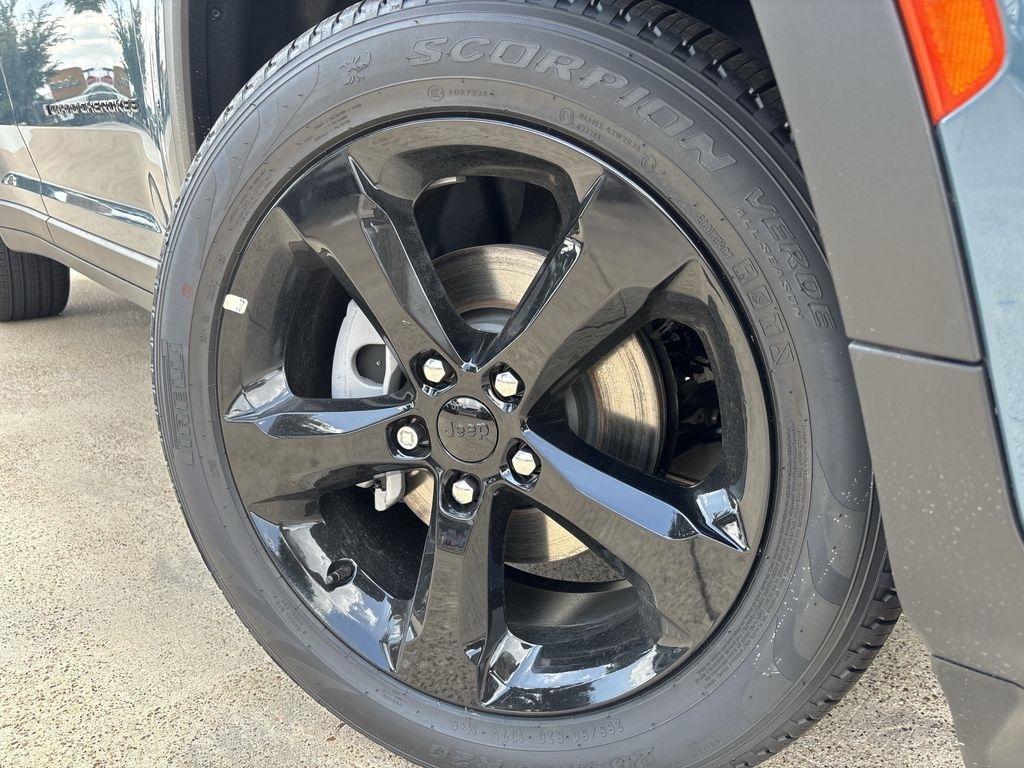 Jeep Grand Cherokee Limited 4WD 2026