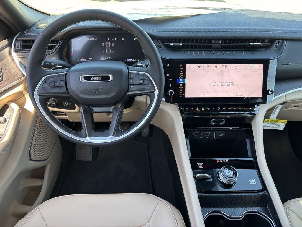 Jeep Grand Cherokee Limited 4WD 2026