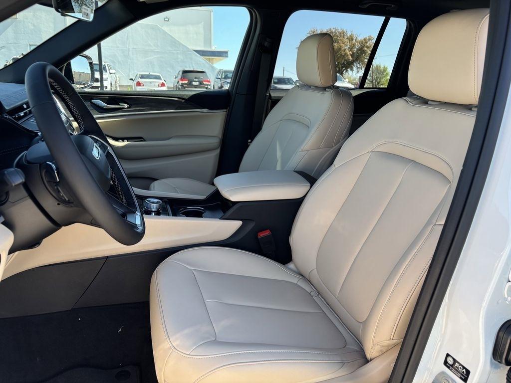 Jeep Grand Cherokee Limited 4WD 2026