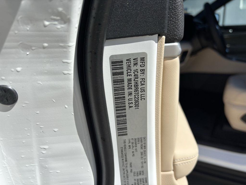 Jeep Grand Cherokee Limited 4WD 2026