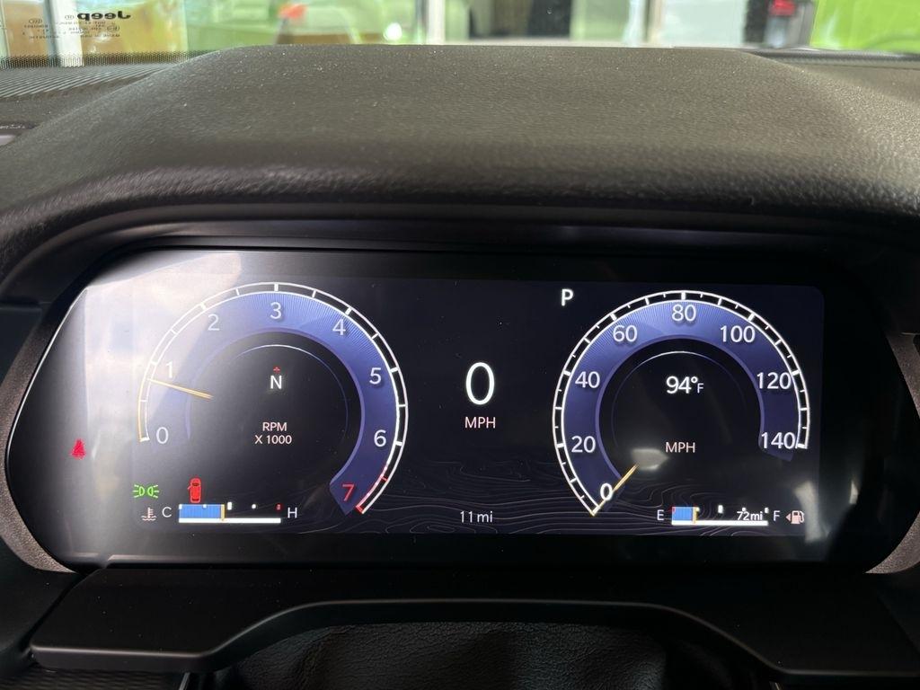 Jeep Grand Cherokee L Laredo 2WD 2026