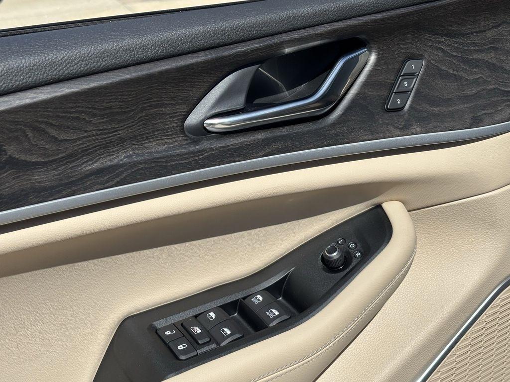 Jeep Grand Cherokee Limited 2WD 2026